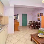 Apartman Kirki *