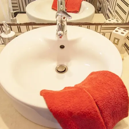 Апартаменты Kirki