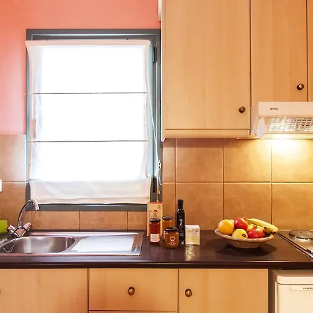 Апартаменты Kirki *