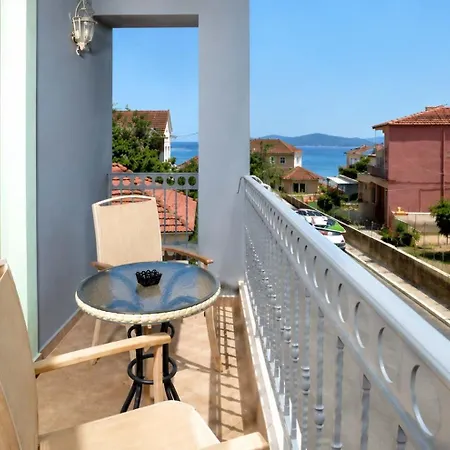 Kirki Apartment Agia Efimia